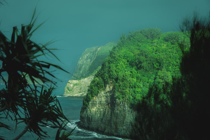 Private Guided Hiking and Photography Experience in Hawaii - Photo 1 of 2